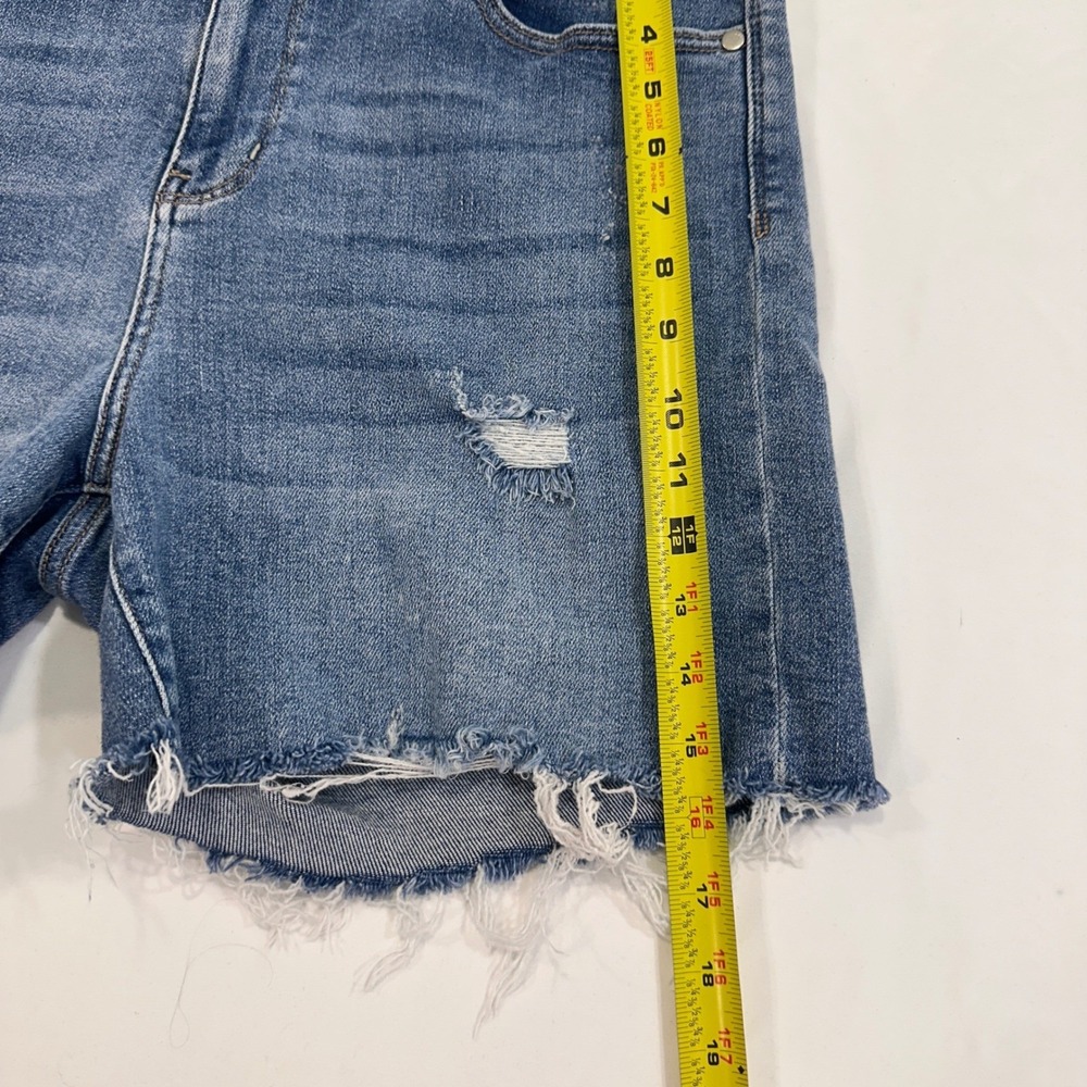 Judy Blue Distressed Denim Shorts Women XL Blue Frayed Hem JB15102 | Boho Casual - Picture 9 of 9
